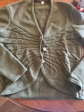 Olive Green Women’s Button-Front Cable Cardigan